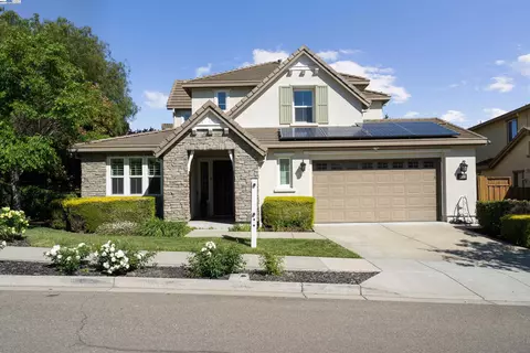 5669 Avellina Dr, Dublin, CA 94568 photo 1