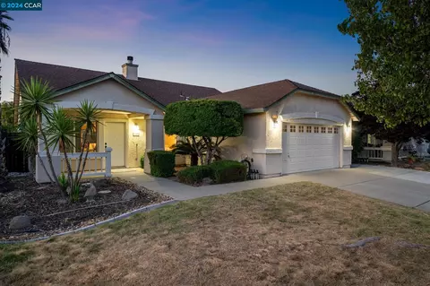 1240 Walnut Meadows Dr, Oakley, CA 94561 photo 1