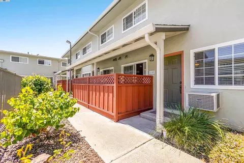 680 Fargo Ave #20, San Leandro, CA 94579