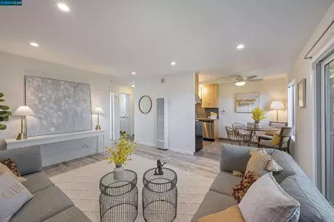 5314 Ridgeview Cir #5, El Sobrante, CA 94803
