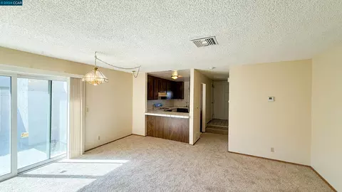 3712 Willow Pass Rd #24, Concord, CA 94519 photo 1