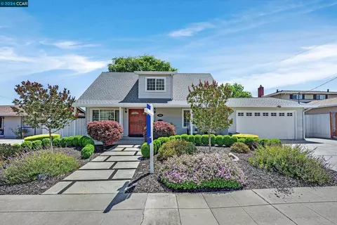 7565 Peppertree Rd, Dublin, CA 94568 photo 1