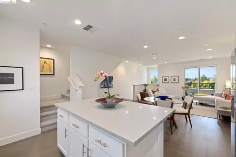1632 Wright, Richmond, CA 94804 photo 1