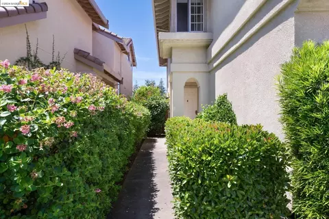 5313 Forte Ln, Concord, CA 94521 photo 1