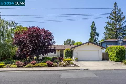 323 Shenandoah Dr, Martinez, CA 94553 photo 1
