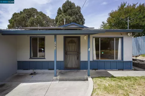 2892 Ruff Ave, Pinole, CA 94564 photo 1