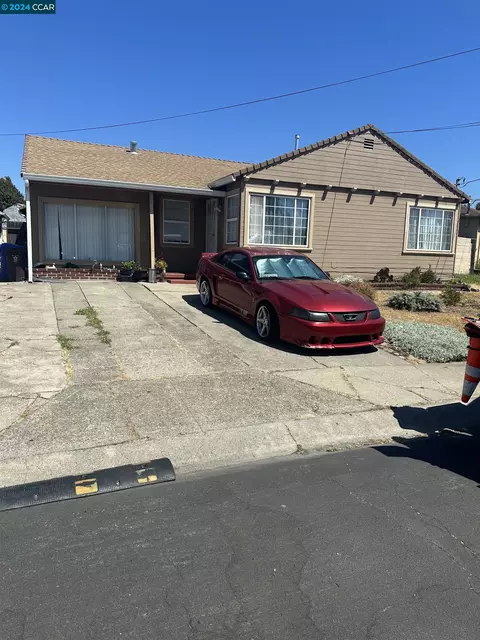 2410 Greenwood Dr, San Pablo, CA 94806