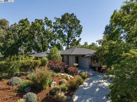 450 Pine Hill Ln, Pleasanton, CA 94566 photo 1