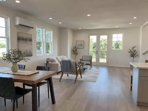 409 Kaan Ln, Pacheco, CA 94553 photo 1