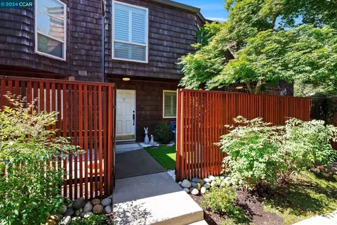225 Mayhew #11, Walnut Creek, CA 94597 photo 1