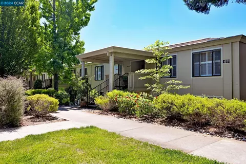 1935 Golden Rain Rd #10, Walnut Creek, CA 94595
