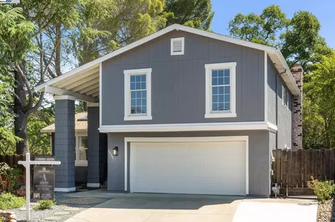 2213 Hidden Lakes Ct, Martinez, CA 94553 photo 1