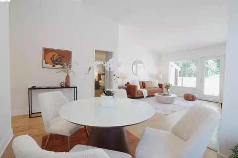 30 Bayside Ct, Richmond, CA 94804