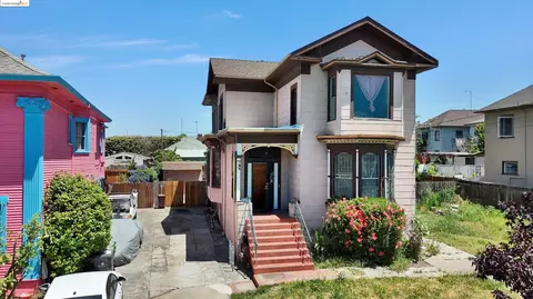 828 34th St, Oakland, CA 94608