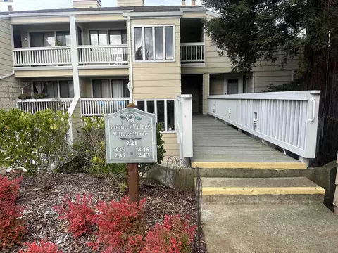 243 Village Pl, Martinez, CA 94553 photo 1