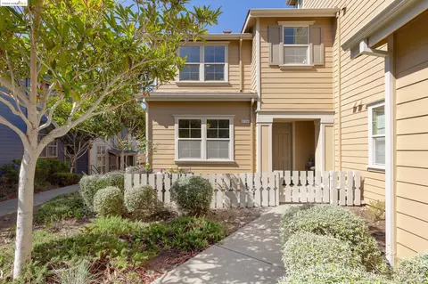 6134 Old Quarry Loop, Oakland, CA 94605 photo 1