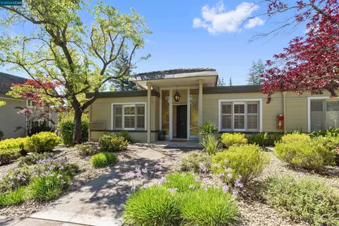 1401 Skycrest Dr #1, Walnut Creek, CA 94595