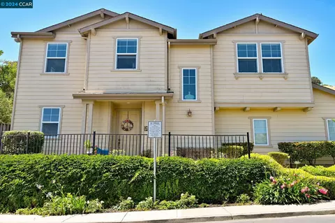930 Shadow Hill Dr, Martinez, CA 94553 photo 1