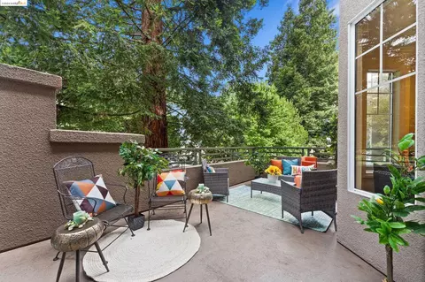 180 Caldecott Ln #119, Oakland, CA 94618