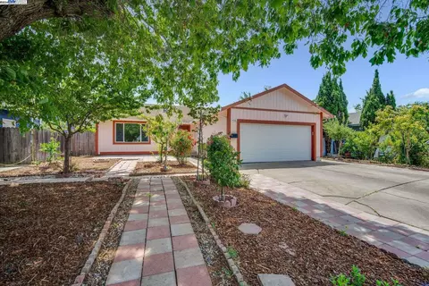1436 Mcgregor Ave, Petaluma, CA 94954 photo 1
