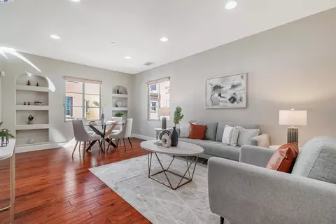 550 Palo Verde Cmns, Fremont, CA 94539
