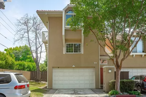 12 Blue Coral Ter, Fremont, CA 94536