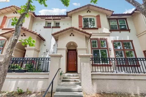 121 Santa Ana St, San Pablo, CA 94806