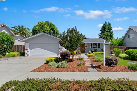 11706 Ladera Dr, Dublin, CA 94568 photo 1