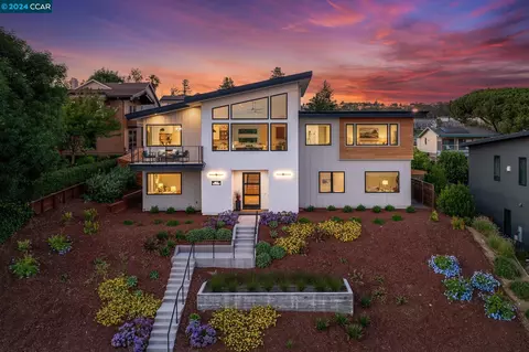1071 W K St, Benicia, CA 94510