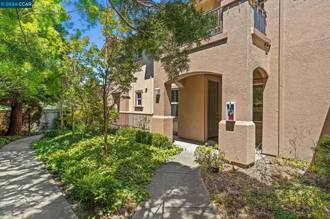 419 Presidio St, San Pablo, CA 94806