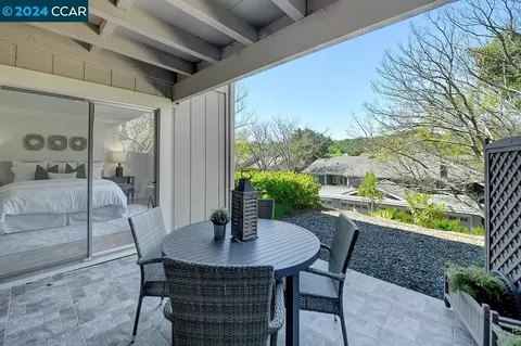 1975 Cactus Ct #2, Walnut Creek, CA 94595