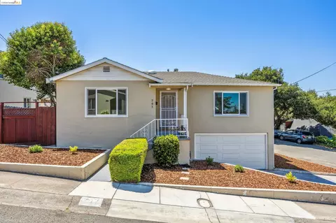 707 Smith Ave, Pinole, CA 94564 photo 1