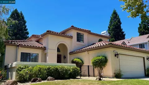 1111 Canyon Hills Rd, San Ramon, CA 94582