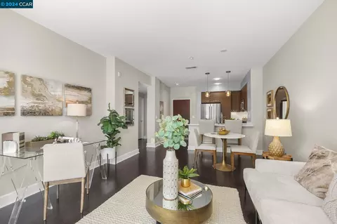 555 Ygnacio Valley Rd #126, Walnut Creek, CA 94596