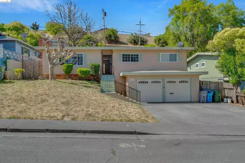 4151 Georgia St, Vallejo, CA 94591 photo 1