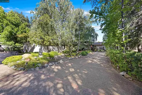 4789 Myrtle Dr, Concord, CA 94521 photo 1