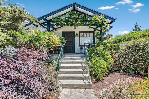 4968 Fairfax Ave, Oakland, CA 94601