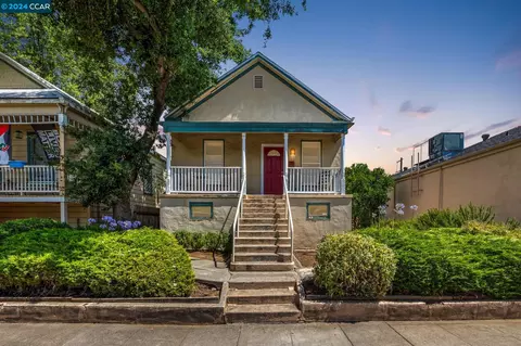 2335 2nd Ave, Sacramento, CA 95818