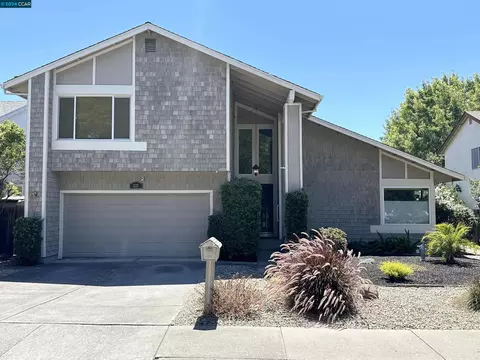 1237 Morning Glory Dr, Concord, CA 94521 photo 1