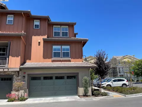 420 Phantom Falls Cmn, Fremont, CA 94539 photo 1