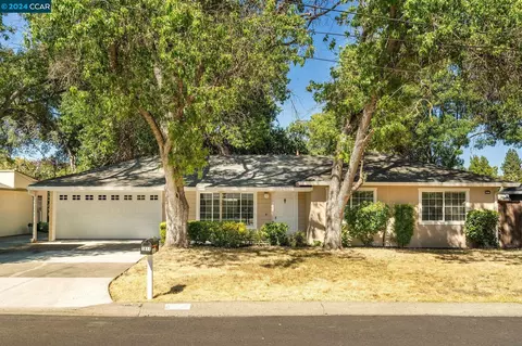 1811 Gilly Ln, Concord, CA 94518 photo 1
