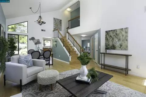 189 Breezewalk Dr, Vallejo, CA 94591 photo 1