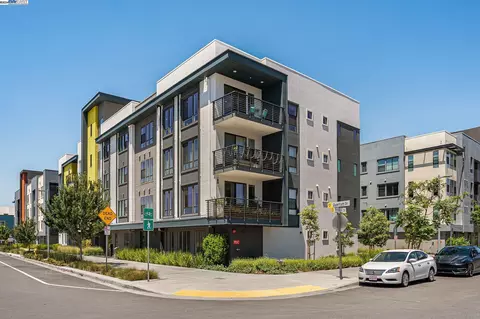 3873 Quantum Dr #401, Fremont, CA 94538