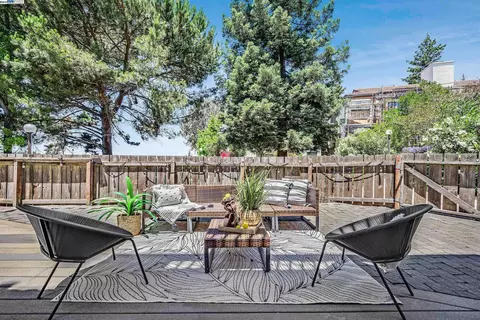 21117 Gary Dr #113, Hayward, CA 94546