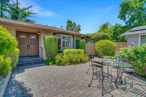 5 Sheryl Ct, Pleasant Hill, CA 94523