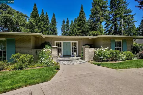 1534 Las Trampas Rd, Alamo, CA 94507