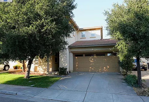 5034 Brown Ln, Fairfield, CA 94533 photo 1