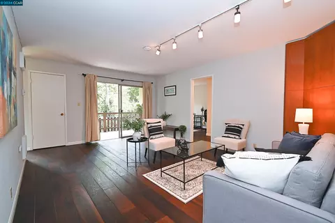 2 Panoramic Way #301, Berkeley, CA 94704 photo 1