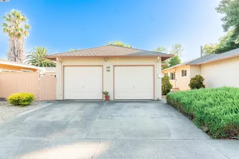 2325 Cherry St, San Leandro, CA 94577 photo 1
