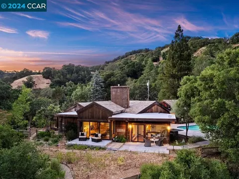 1280 Panorama Dr, Lafayette, CA 94549 photo 1